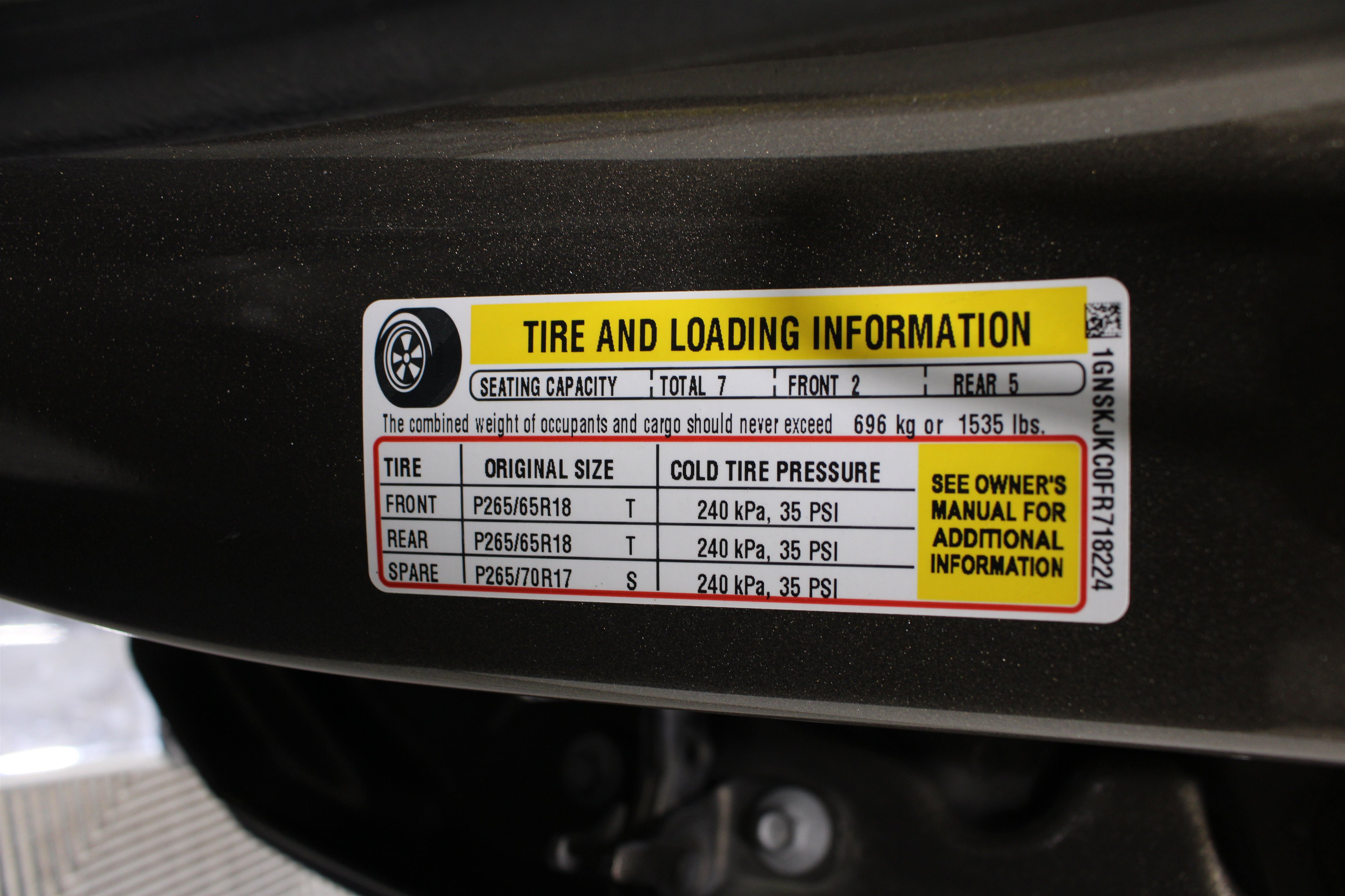 Used 2015 Chevrolet Suburban LT AWD/4WD image 40