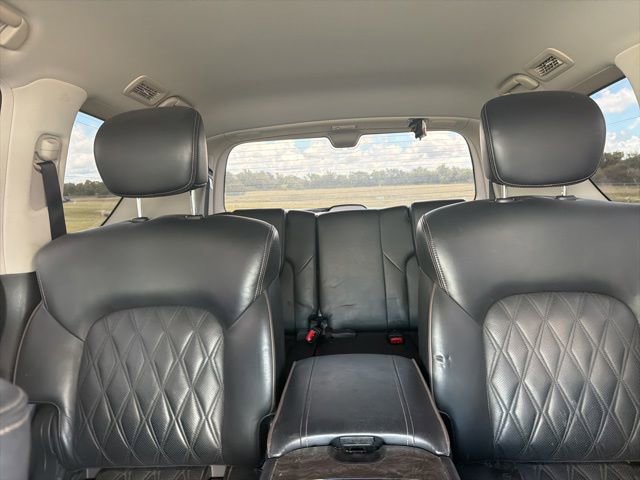Used 2021 Nissan Armada Platinum w/ Captain's Chairs Package RWD image 10