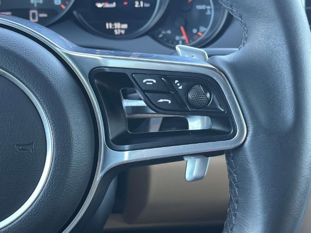 Used 2016 Porsche Cayenne AWD/4WD image 29