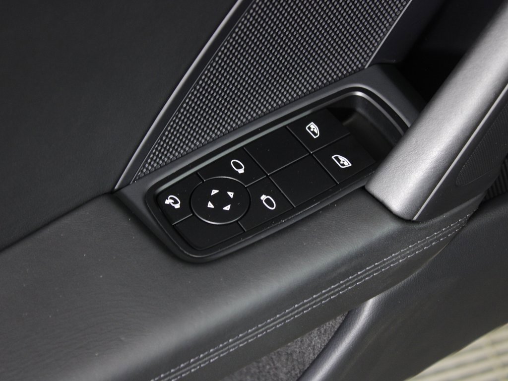 Used 2022 Porsche 911 Carrera 4 GTS image 17