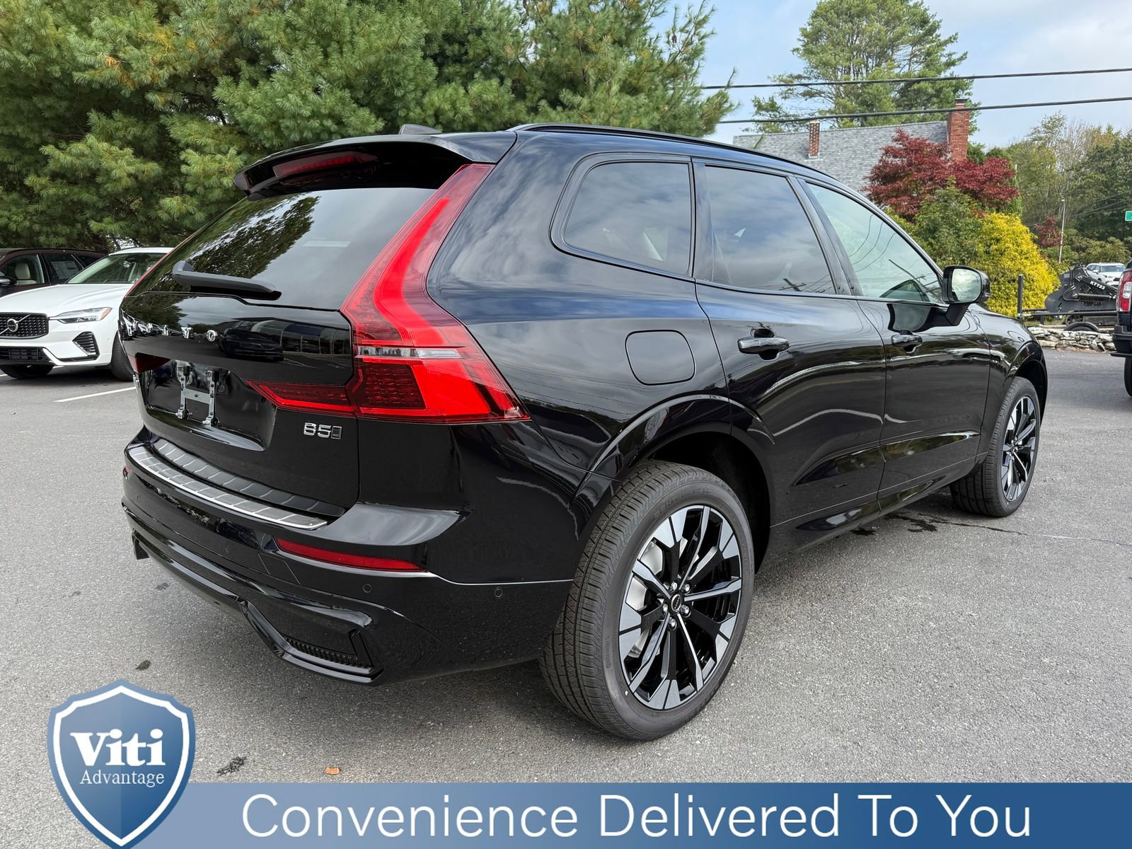 New 2026 Volvo XC60 B5 Plus w/ Protection Package Premier image 8