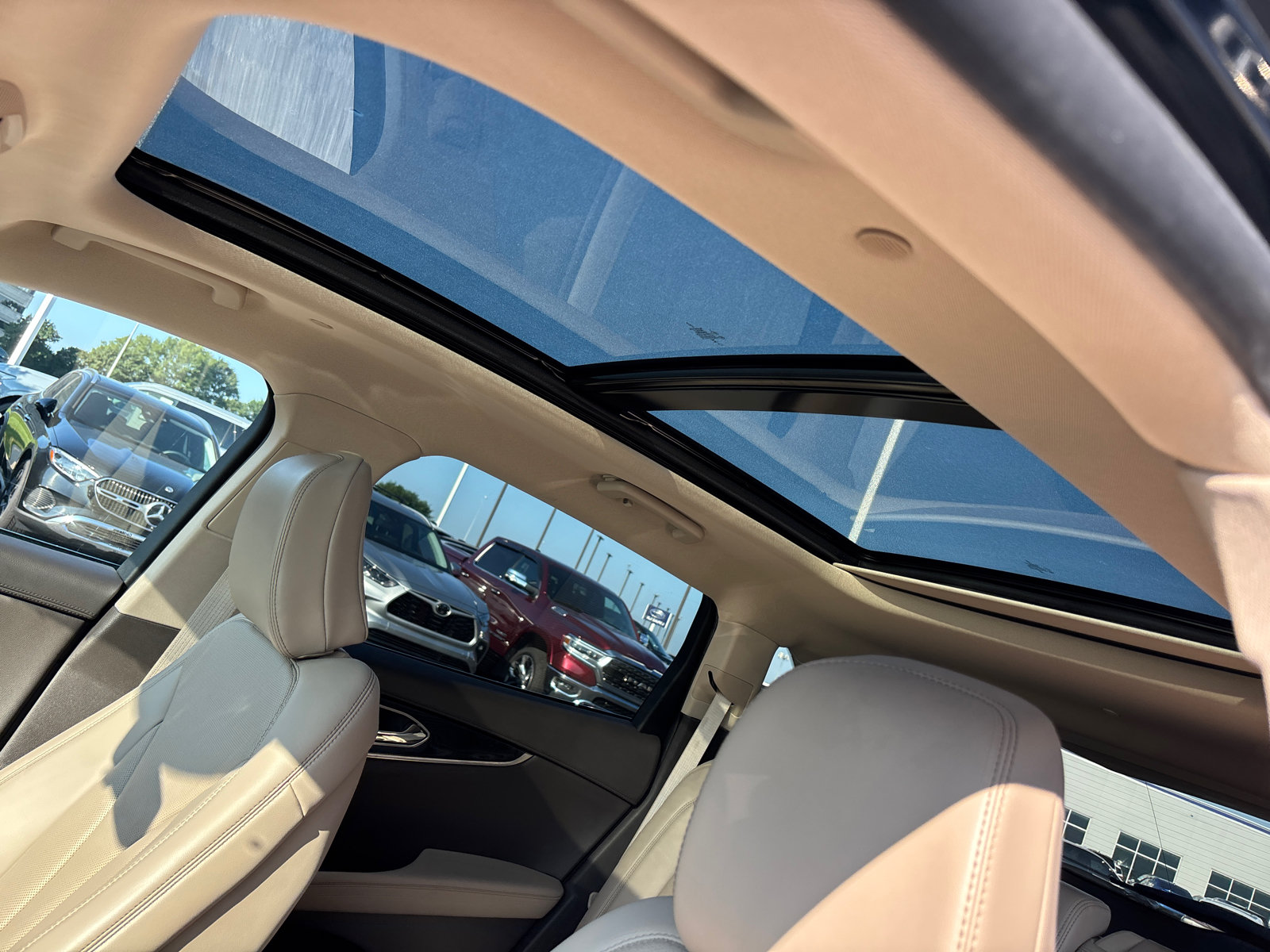 Certified 2023 Lincoln Nautilus Reserve w/ Equipment Group 201A AWD/4WD image 25