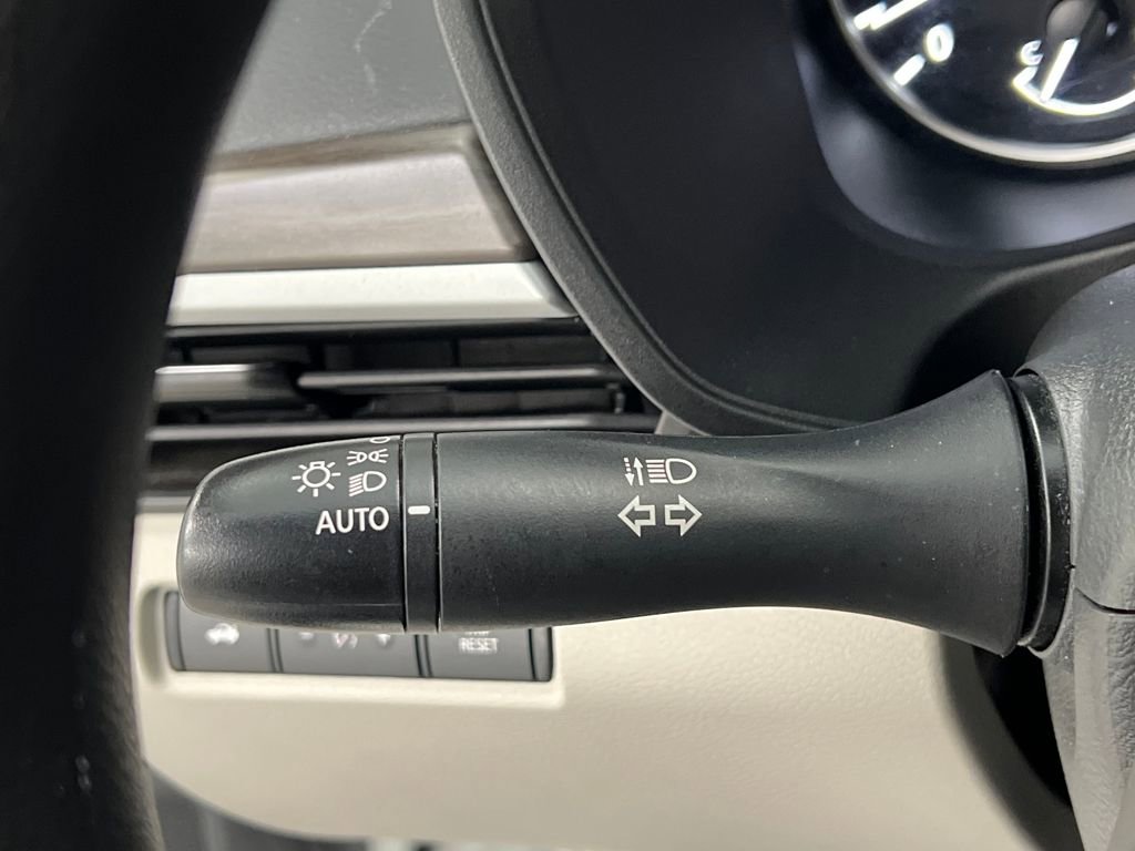 Used 2024 Nissan Altima 2.5 SV FWD image 38