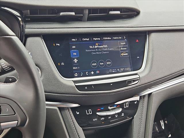 Used 2025 Cadillac XT6 Luxury FWD image 13