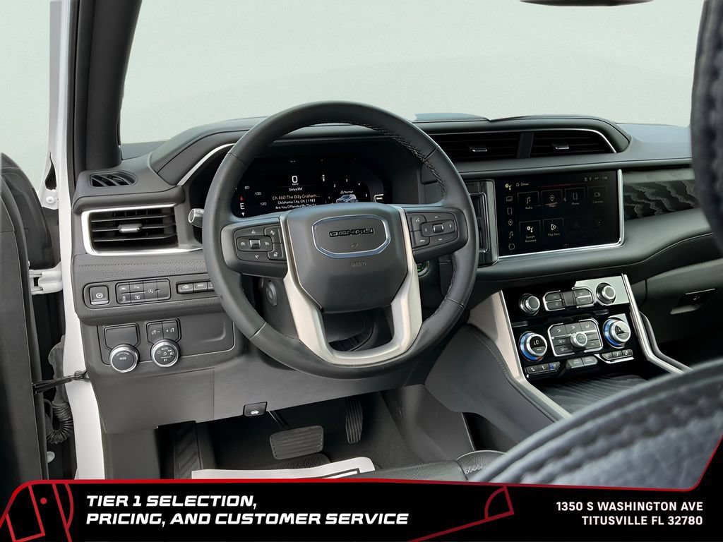 Used 2024 GMC Yukon XL Denali RWD image 16