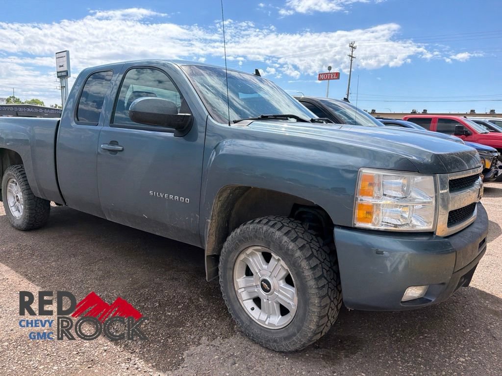 Used 2011 Chevrolet Silverado 1500 LTZ w/ LTZ Plus Package AWD/4WD image 17