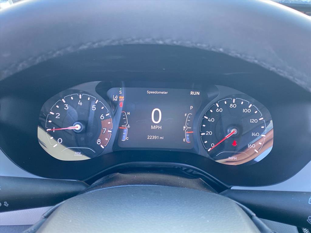 Used 2023 Jeep Compass Limited image 17