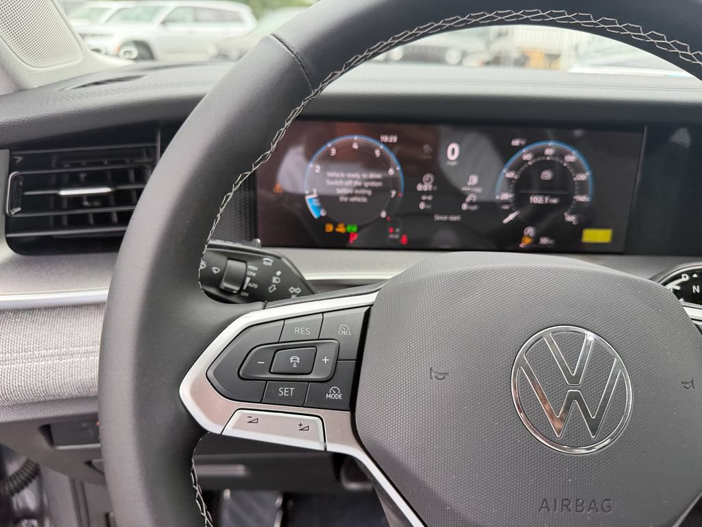 New 2026 Volkswagen Tiguan S FWD image 17
