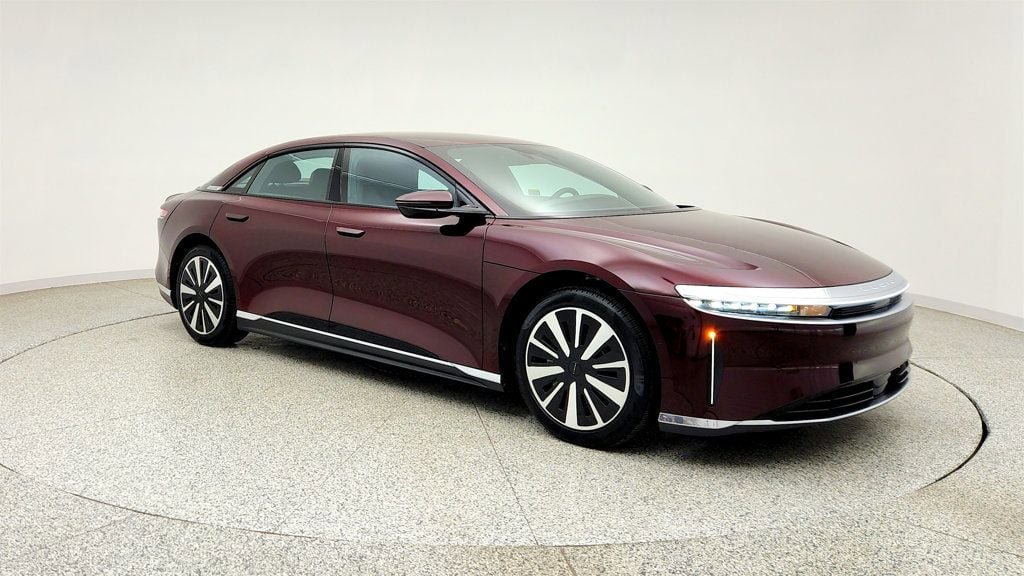 Used 2023 Lucid Air Pure RWD image 3