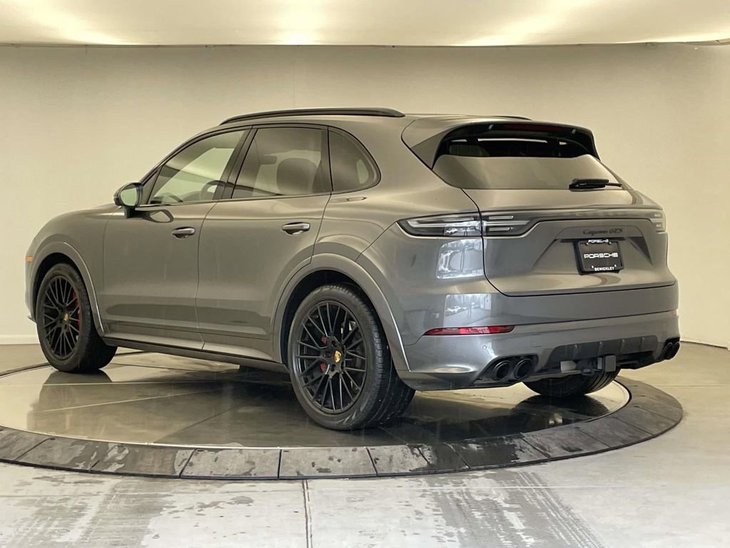 Certified 2023 Porsche Cayenne GTS AWD/4WD image 3