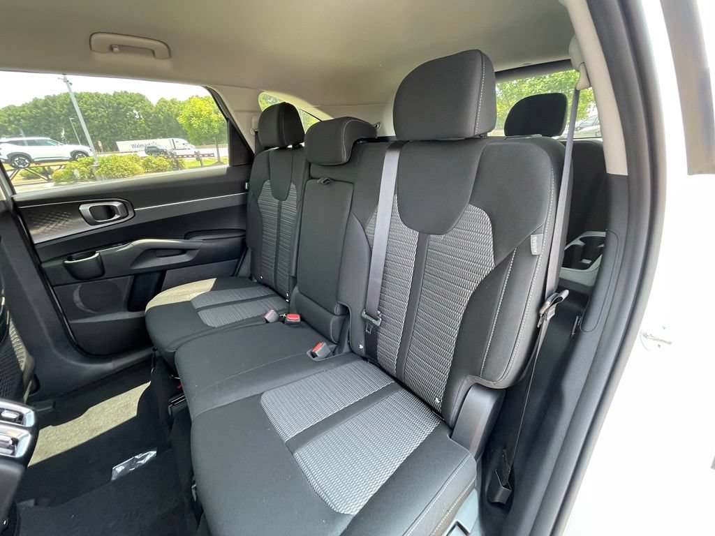 New 2026 Kia Sorento LX FWD image 27