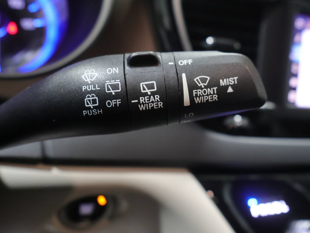 Certified 2023 Chrysler Voyager LX FWD image 40