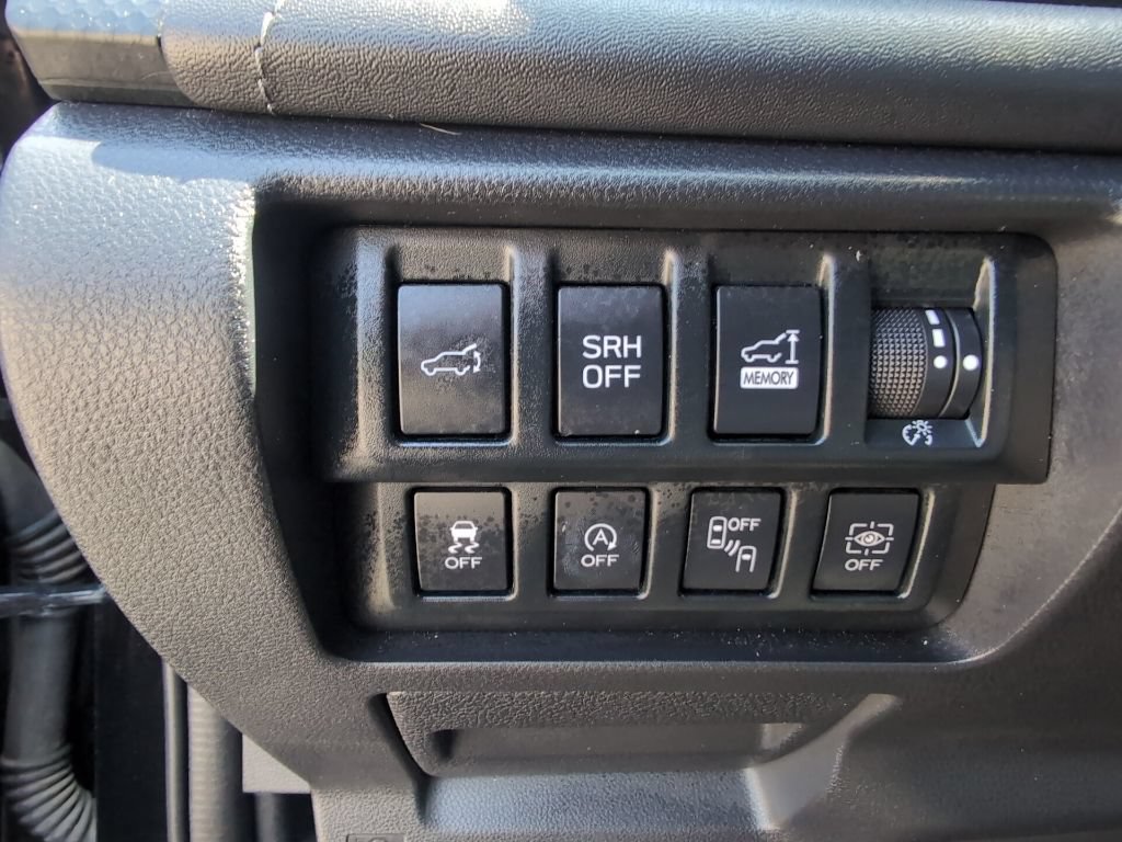 Used 2023 Subaru Forester Touring AWD/4WD image 17