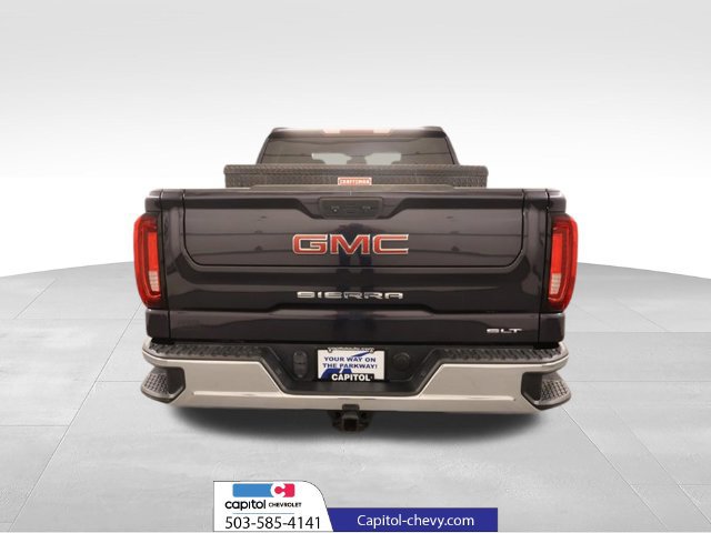 Used 2022 GMC Sierra 1500 SLT AWD/4WD image 4