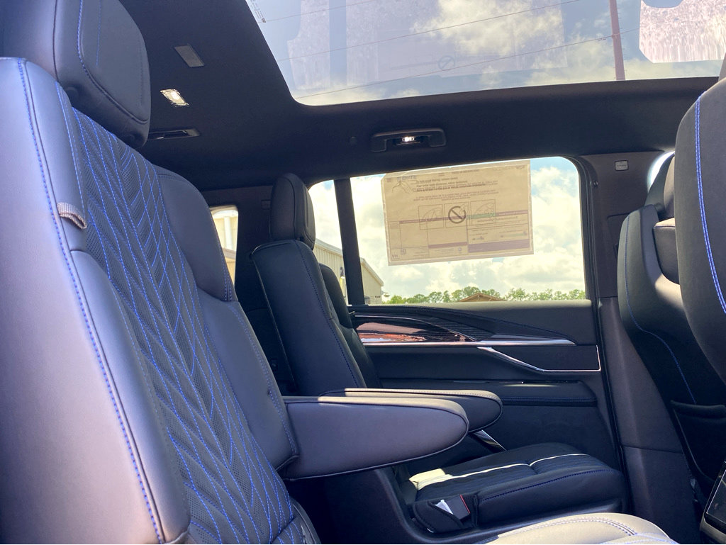 New 2026 Cadillac Escalade IQ Luxury 1 image 15