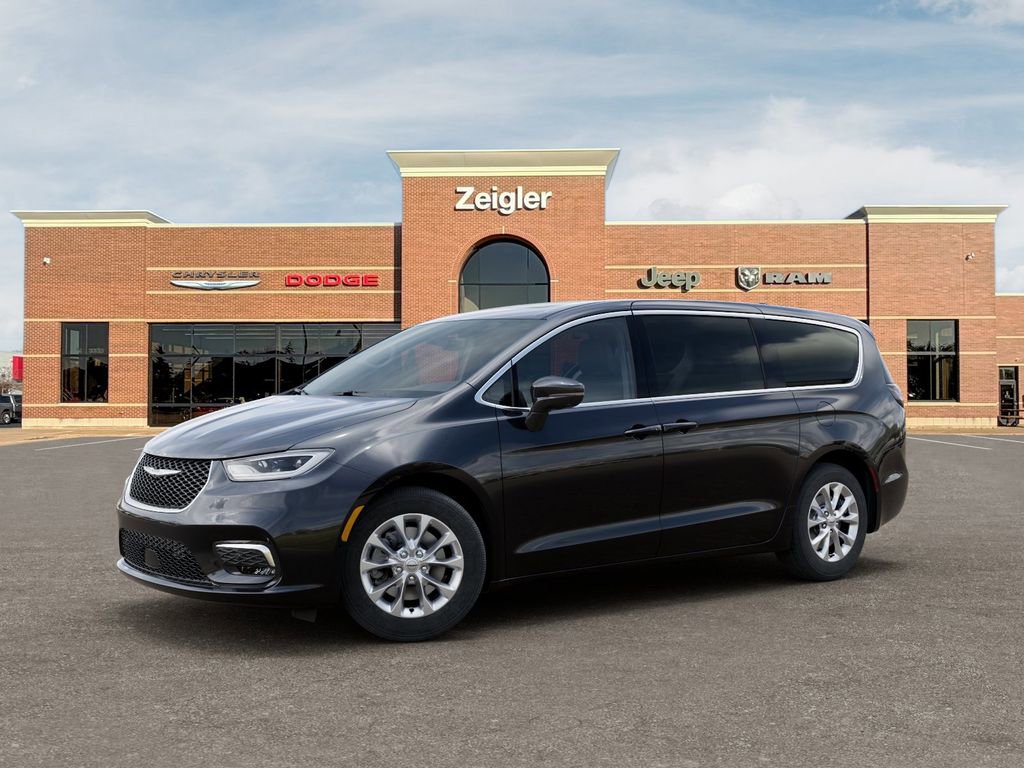 New 2026 Chrysler Pacifica Limited image 2