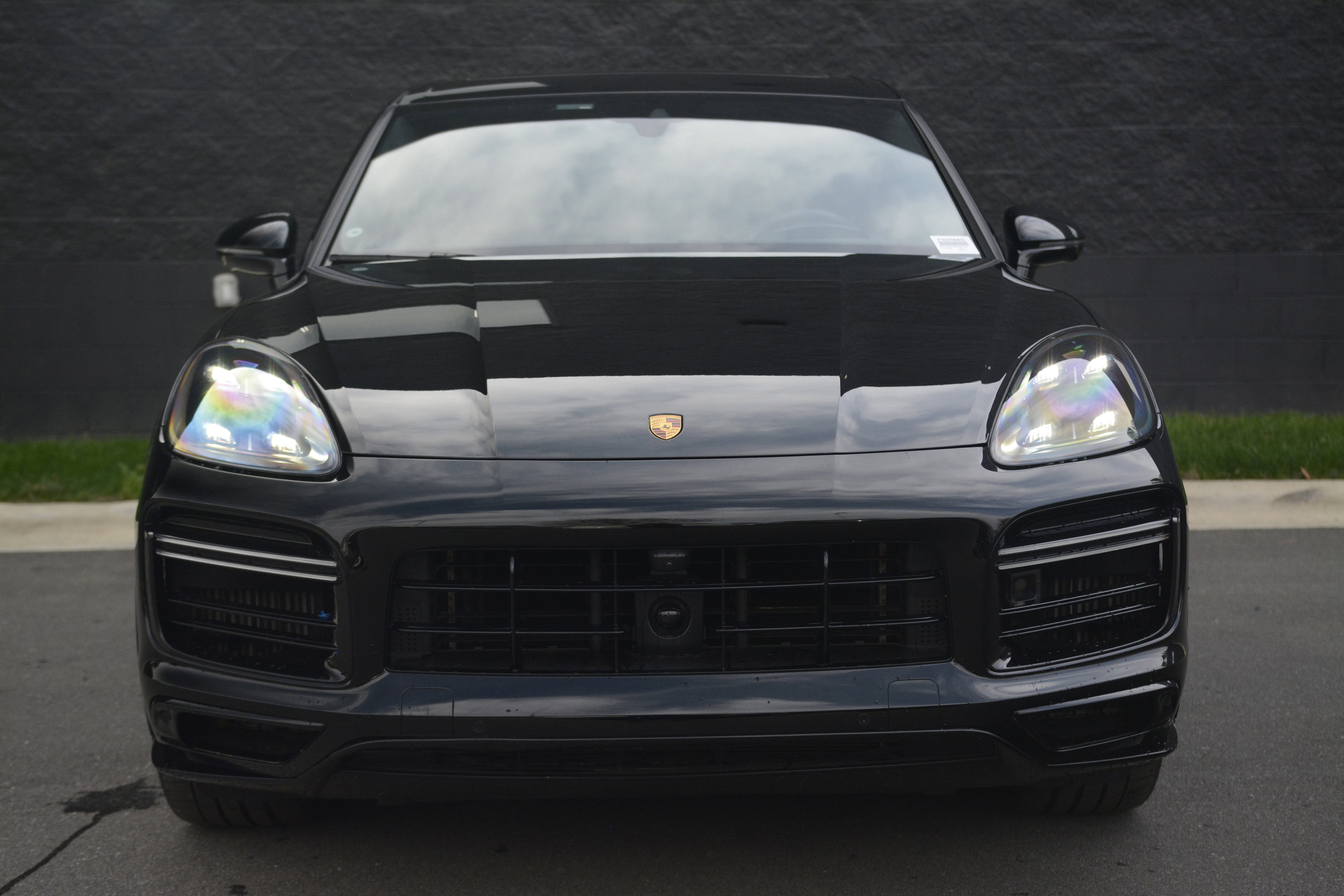 Certified 2023 Porsche Cayenne Turbo image 10