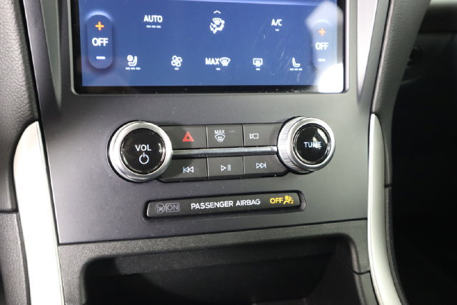 Certified 2023 Ford Edge SEL w/ Convenience Package AWD/4WD image 39