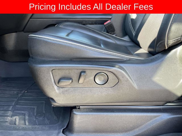 Used 2021 Chevrolet Suburban Premier w/ Premium Package AWD/4WD image 24