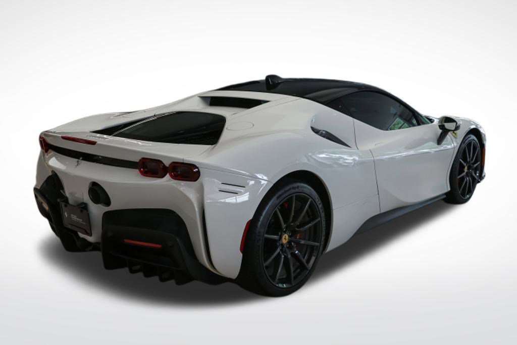 Used 2023 Ferrari SF90 Stradale image 5