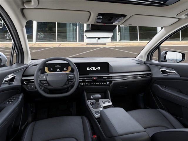 New 2026 Kia Sportage EX w/ EX Panorama Roof Package image 5