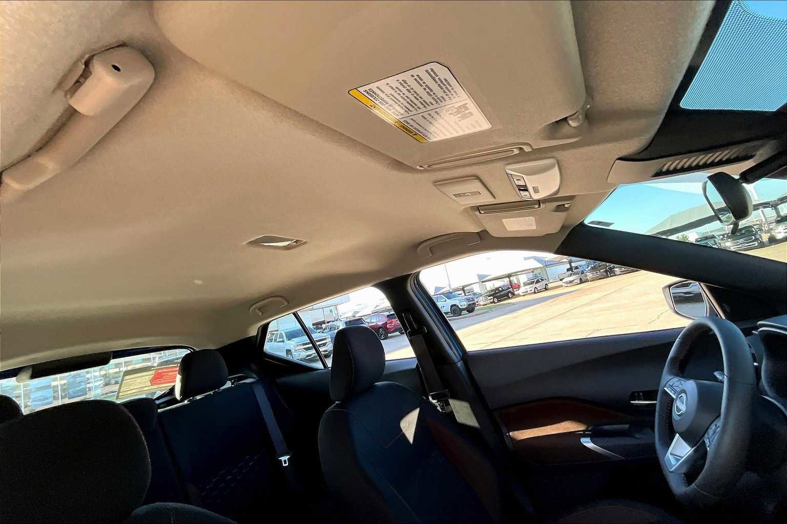 Certified 2024 Nissan Kicks SR image 13