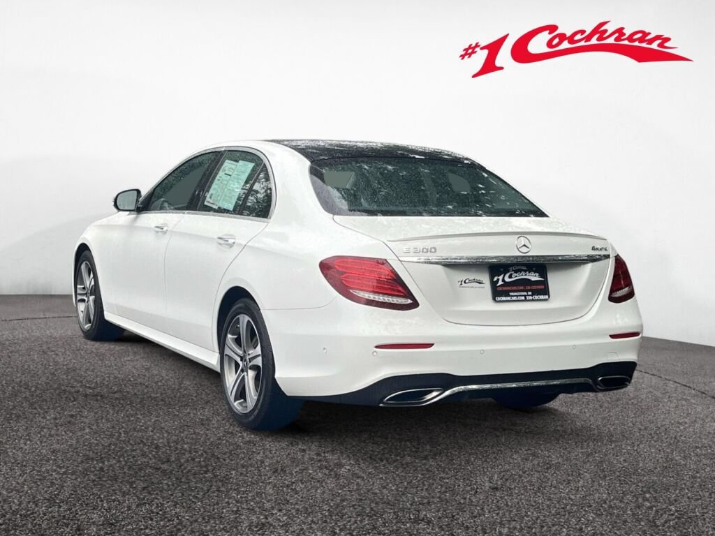 Certified 2018 Mercedes-Benz E 300 4MATIC image 9