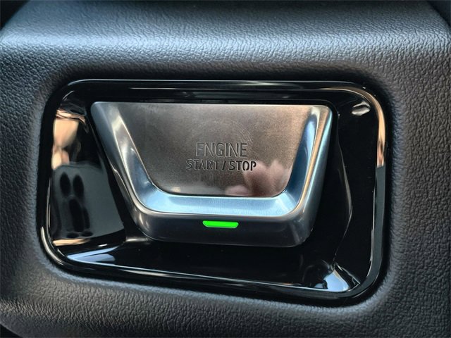 New 2026 GMC Yukon Elevation image 17