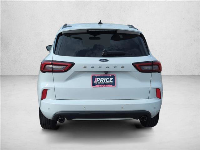 Certified 2023 Ford Escape ST-Line w/ Tech Pack #1 image 8