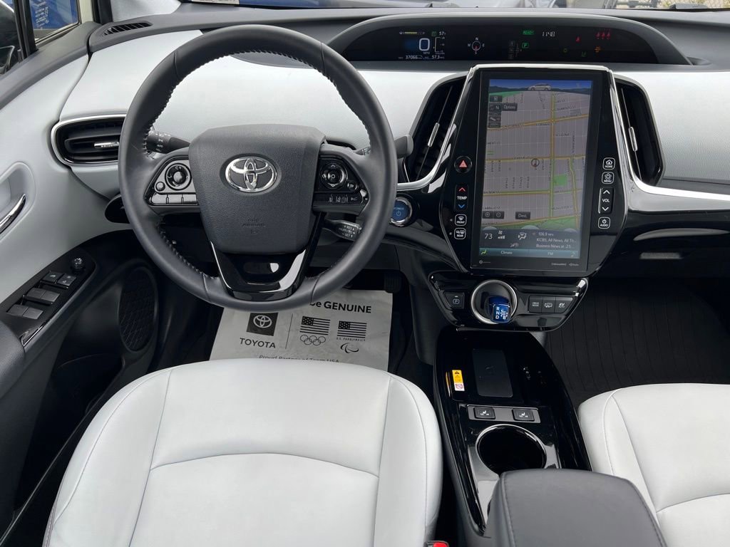 Used 2020 Toyota Prius Prime XLE FWD image 30