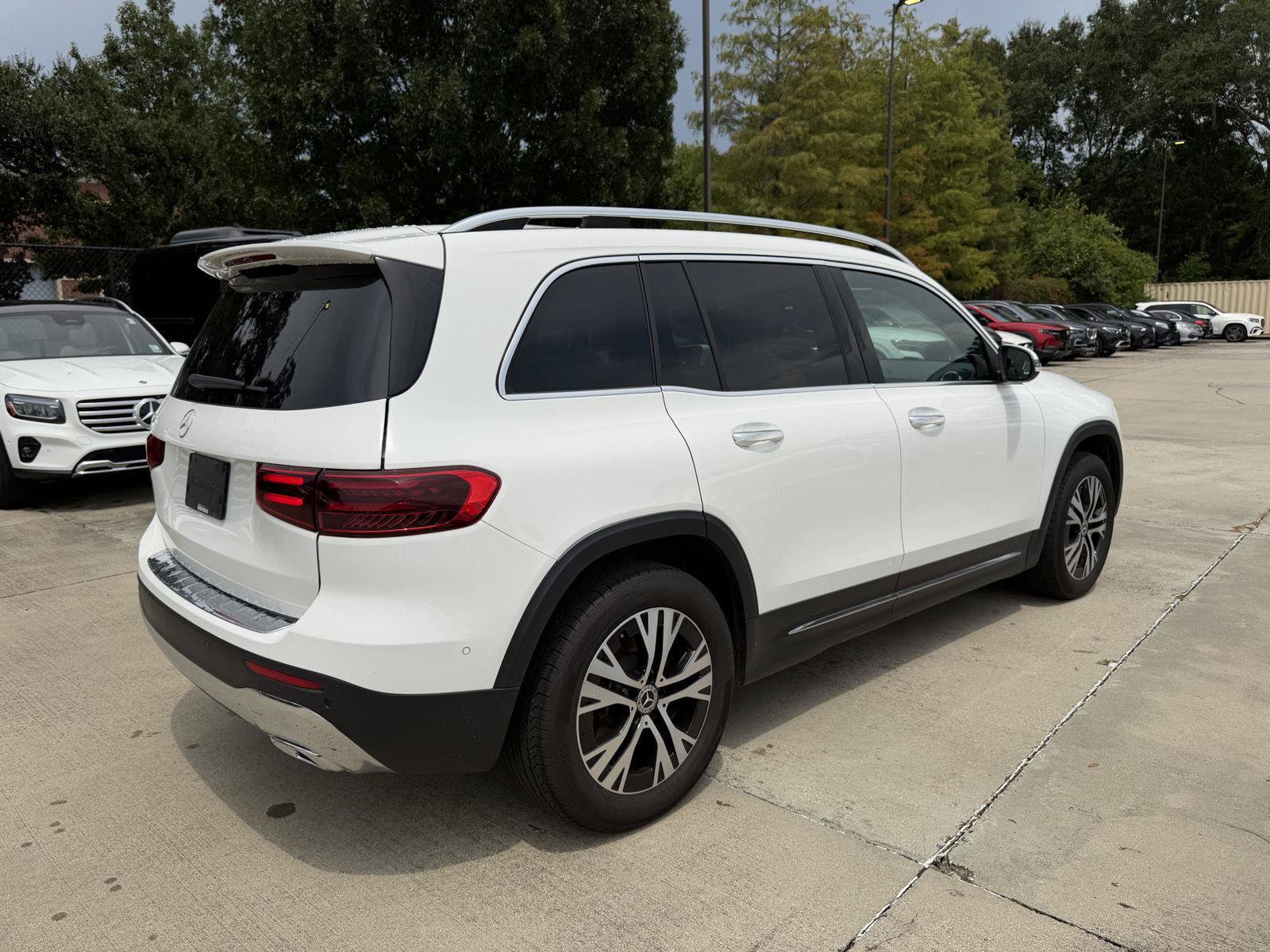 Certified 2024 Mercedes-Benz GLB 250 image 25