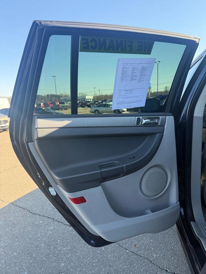 Used 2008 Chrysler Pacifica LX image 12