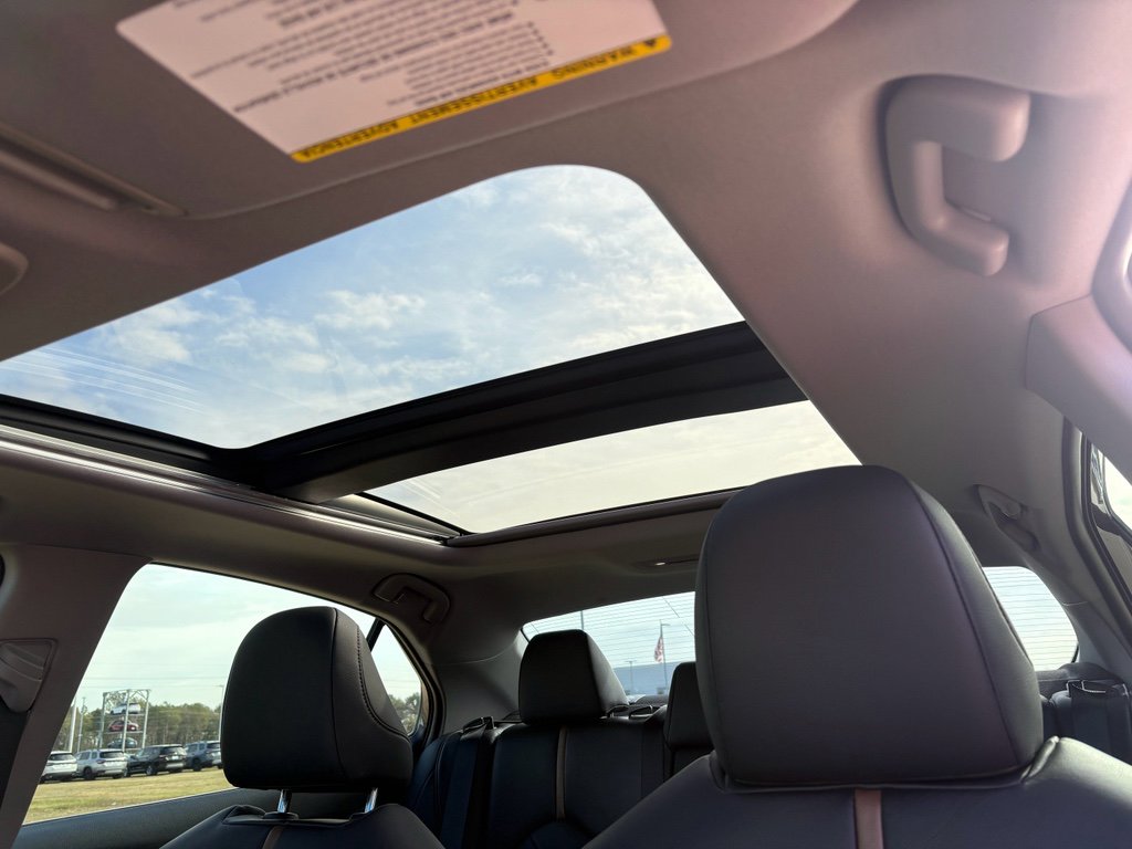 Used 2018 Toyota Camry XLE image 24