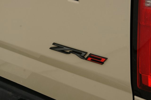 Used 2022 Chevrolet Colorado ZR2 image 10