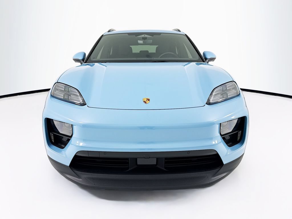 New 2026 Porsche Macan Electric RWD image 6
