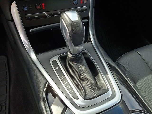 Used 2015 Ford Edge Titanium w/ Equipment Group 301A AWD/4WD image 12