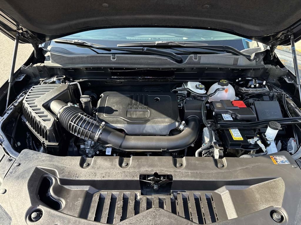 Certified 2025 Chevrolet Blazer LT image 3