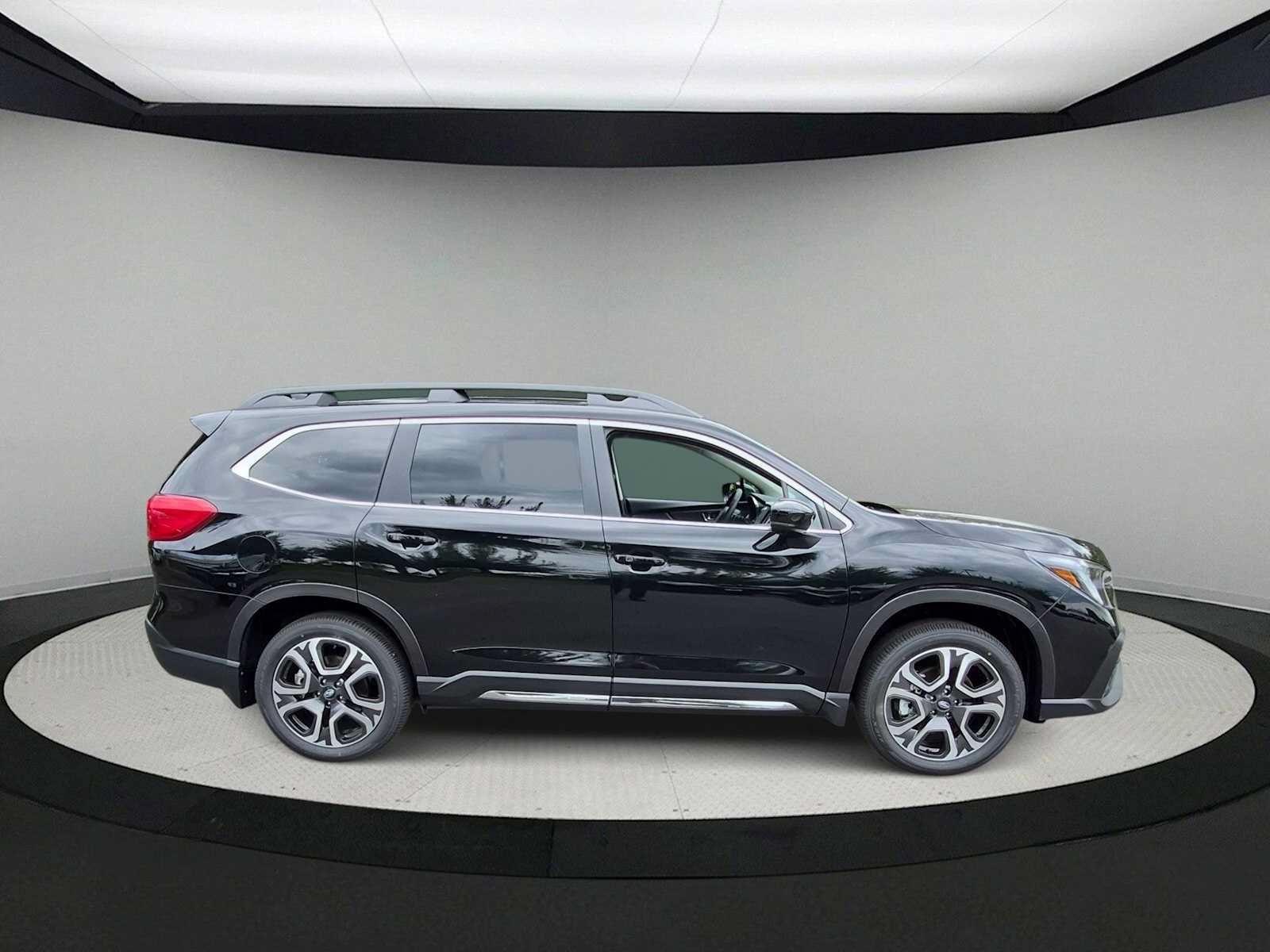 New 2026 Subaru Ascent Limited AWD/4WD image 9