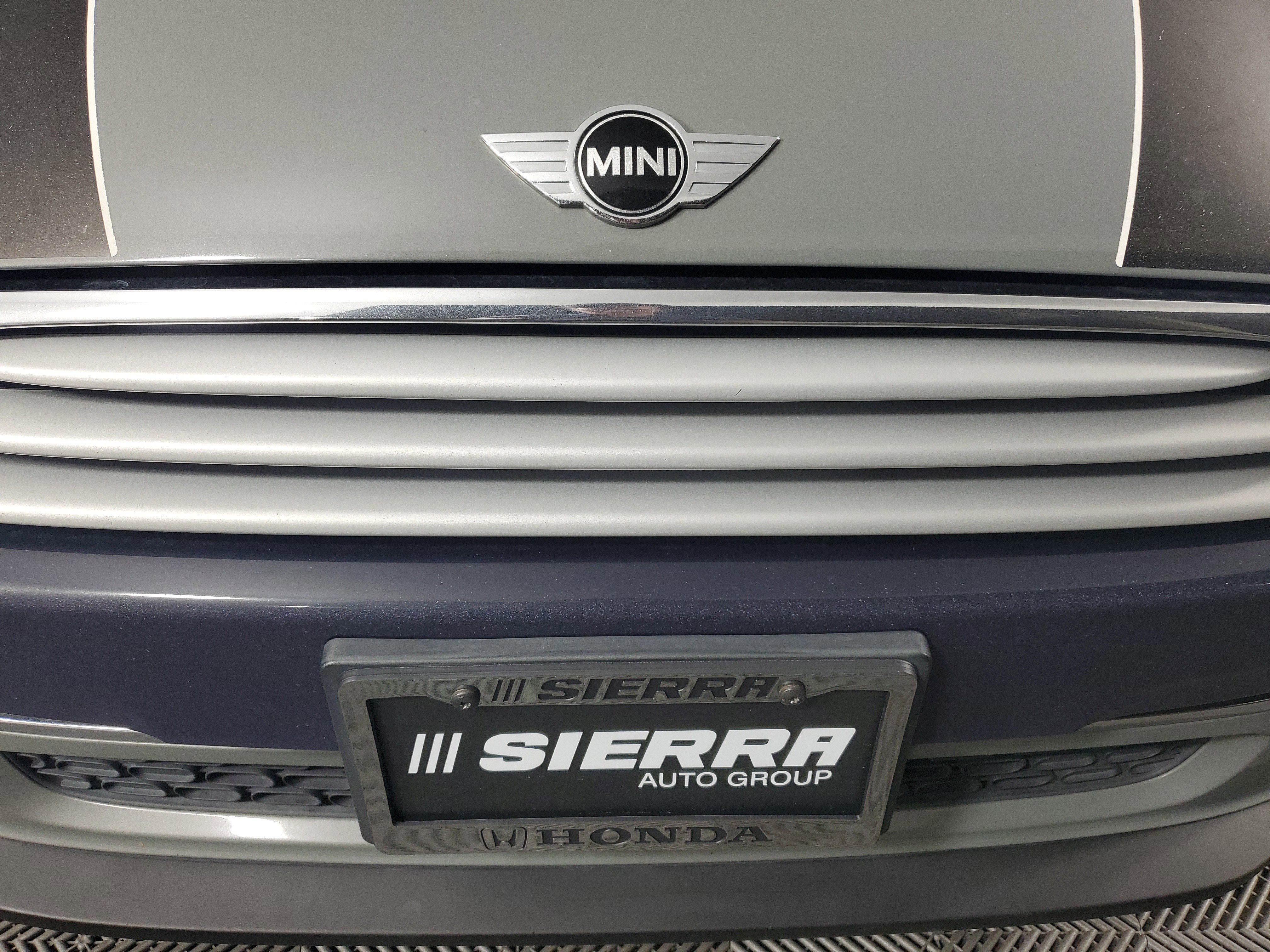 Used 2015 MINI Cooper 2-Door Hardtop image 10