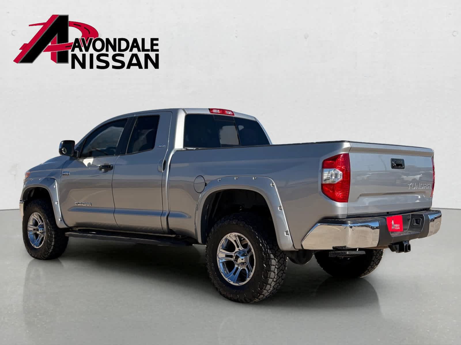 Used 2015 Toyota Tundra SR5 RWD image 4