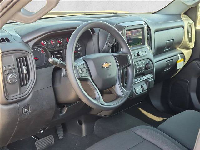 New 2026 Chevrolet Silverado 1500 Custom RWD image 3