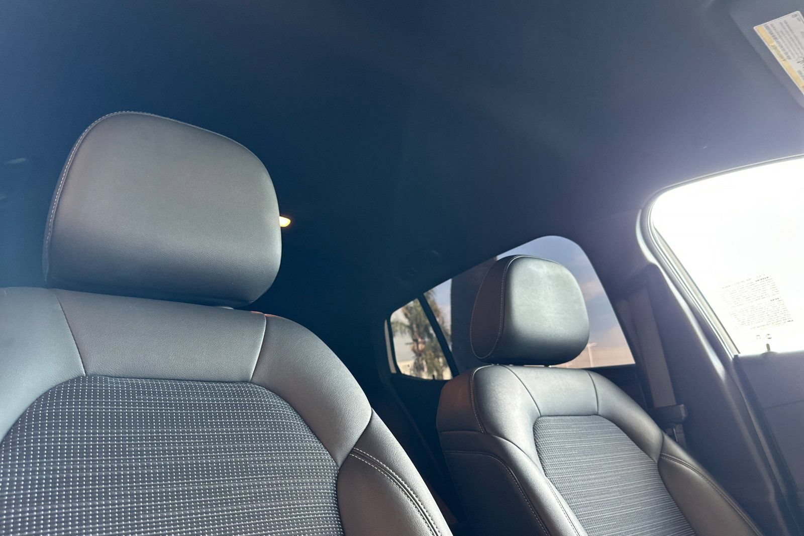 Certified 2025 Buick Envista Sport Touring FWD image 17