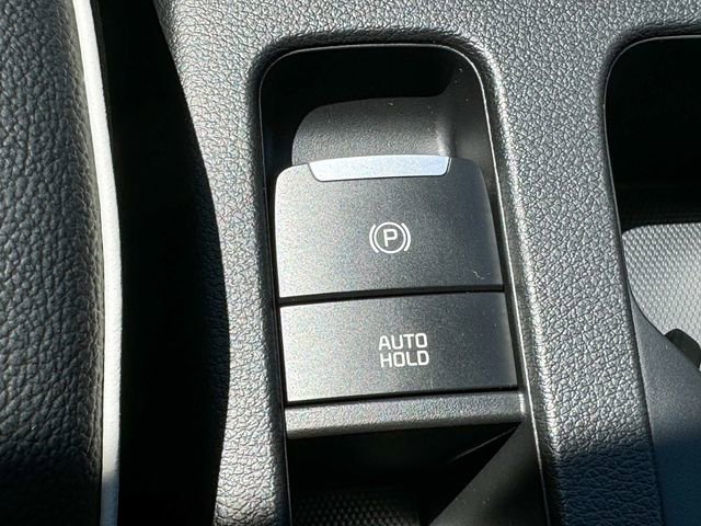 Certified 2024 Kia Forte GT-Line image 40