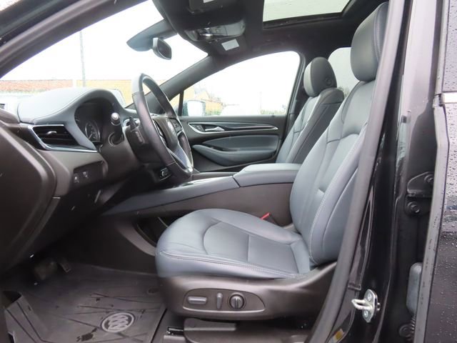 Used 2022 Buick Enclave Essence w/ Experience Buick Package AWD/4WD image 16