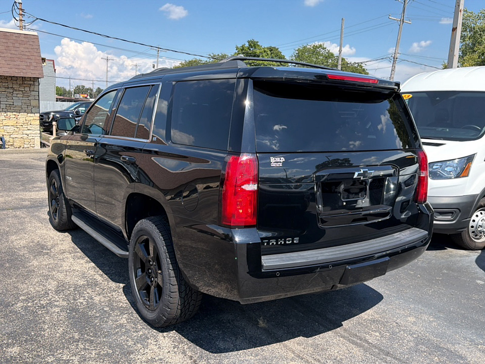 Used 2018 Chevrolet Tahoe LT w/ Luxury Package AWD/4WD image 5
