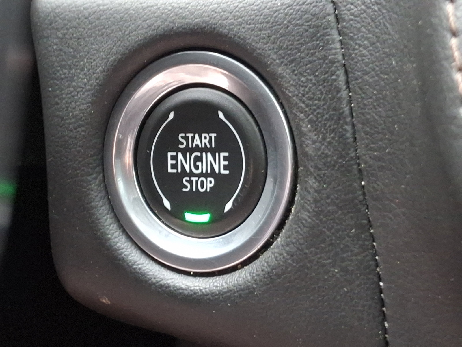 Used 2021 Chevrolet Suburban High Country w/ Premium Package AWD/4WD image 26