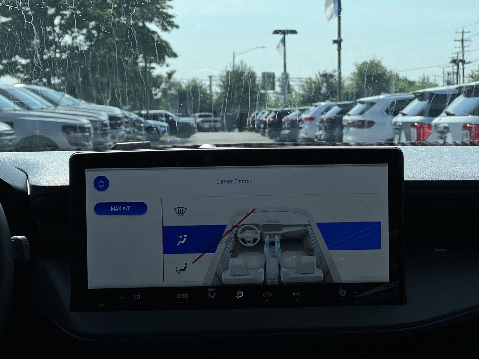New 2026 Ford Maverick Lobo AWD/4WD image 20