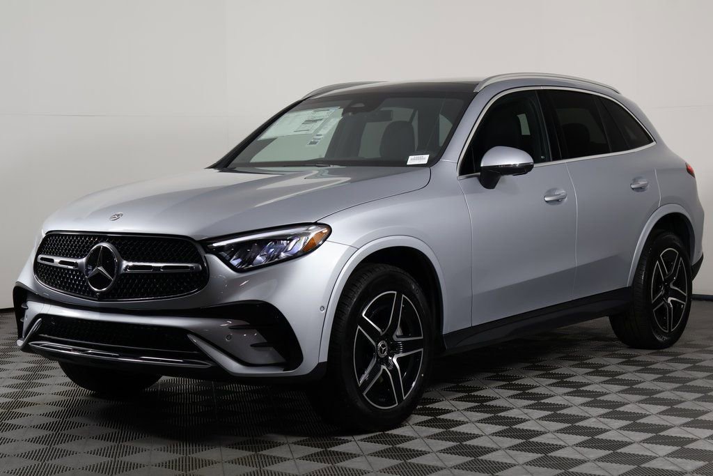 New 2026 Mercedes-Benz GLC 300