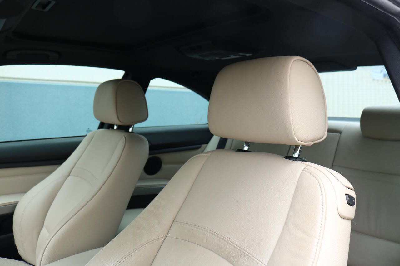 Used 2011 BMW 335is 335is 2dr Coupe image 30