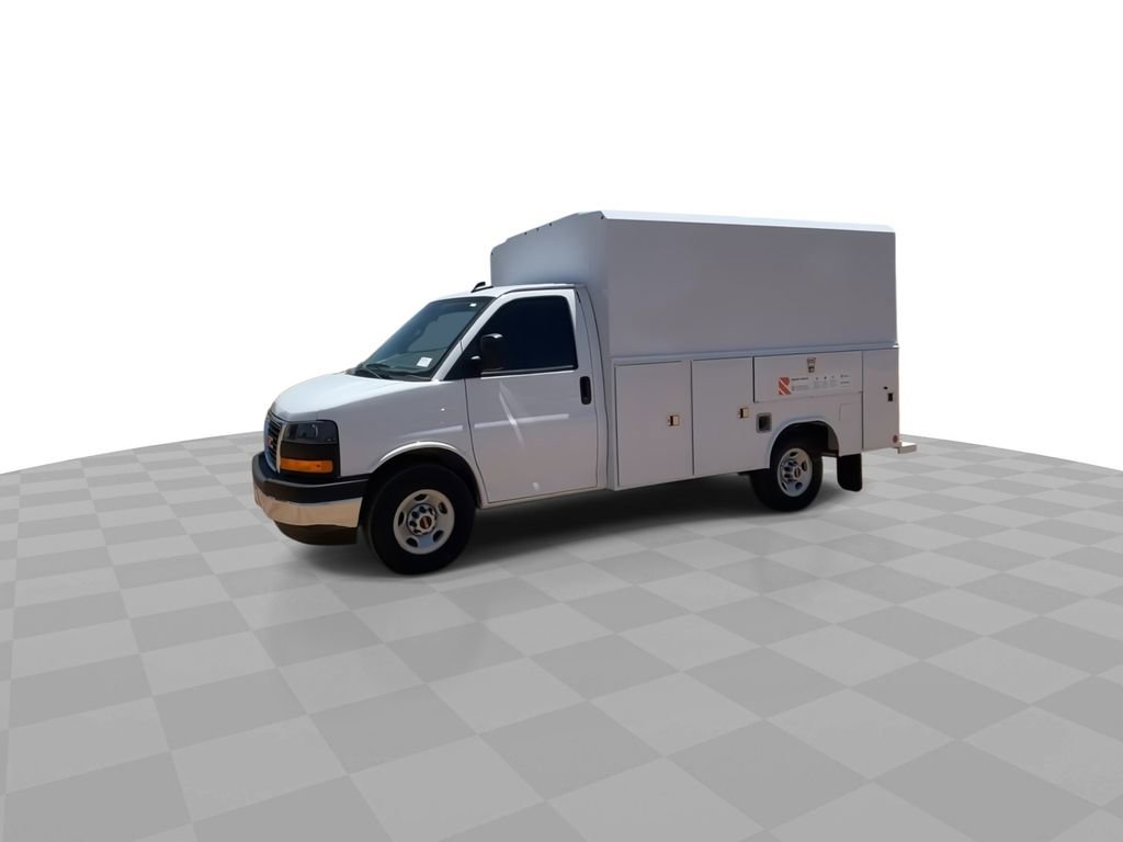 New 2025 GMC Savana 3500 Work Van w/ Power Convenience Package image 4